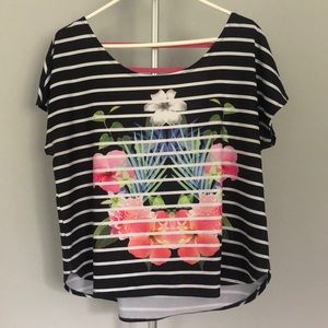 SO Dressy/Casual Short Sleeve Striped Top Size Large
